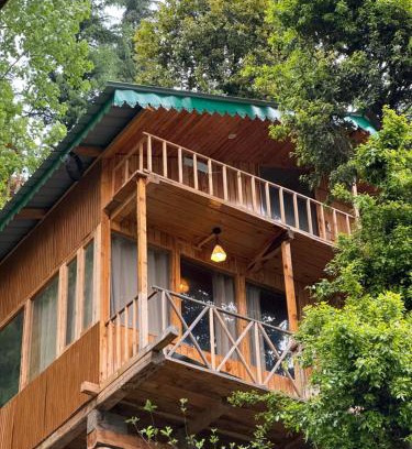Jibhi Chalet De Esquí | Kakapo Nest a Big Chill Treehouse