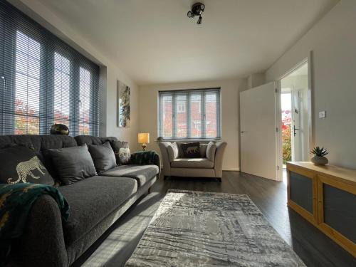 Twigworth Casa | Kale Drive House Long Stays Welcome Free Parking, Sleeps 6