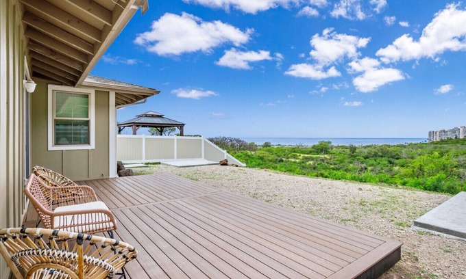 Makaha Valley Casa | Kalo Homes - Seaside Bliss