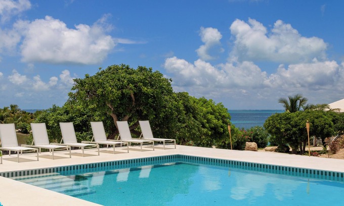 Great Guana Cay Complejo | Kalopsia Seaside Villas & Marina