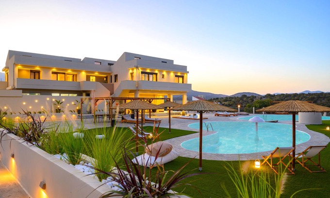 Istron Casa | Kalos Luxury Homes, Istron Loft I with Private Jacuzzi, The Beachside Experience