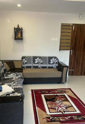 East Nada Apartamento | Kalpa 2 bhk 100m to temple