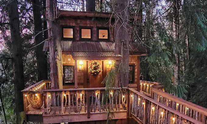 Cottage Lake Cabina | Kalptaru Treehouse Retreat