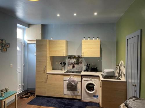 Millport Casa | Kames Bay Couples Retreat