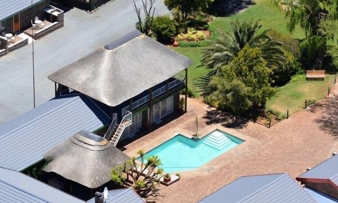 De Aar Cabina | Kampfontein Gasteplaas
