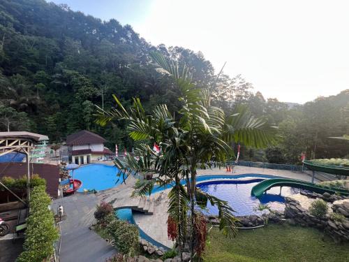 Rendeh Complejo | Kampung Karuhan Eco Green Park Sumedang