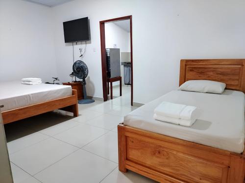 Leticia Casa | Kanaq Hotel Tours