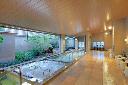 Kanazawa Hotel | Kanazawa Manten Hotel Ekimae