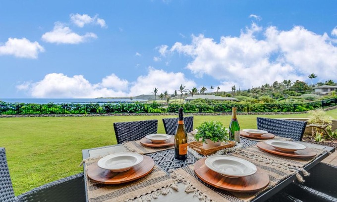 Napili Casa | Kapalua Bay Villas 20G4 · KBV 20G4 Updated OceanFront for Whale