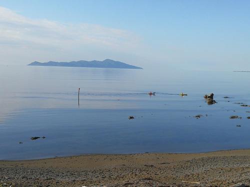 Pukerua Bay Cama Y Desayuno | Kapiti Waves Bed & Breakfast
