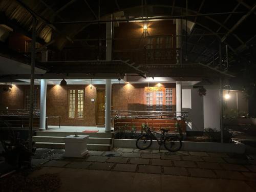 Aluva Apartamento | Kappazha Tharavadu