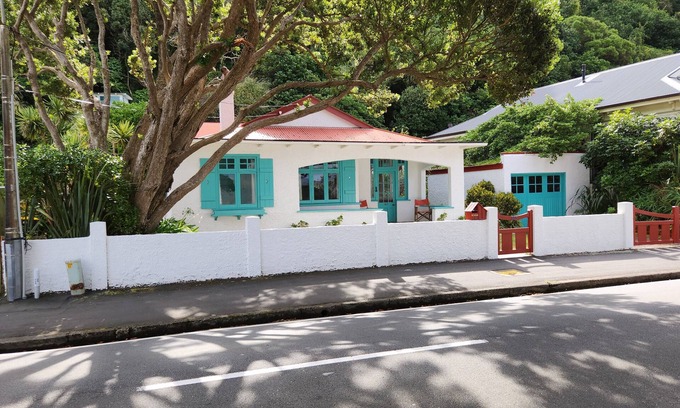 Wellington Casa | Karaka Bay Cottage - Waterfront 3 dormitorios Bach o casa de vacaciones