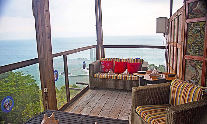 Cisolok Casa | Karang Aji Beach Villa