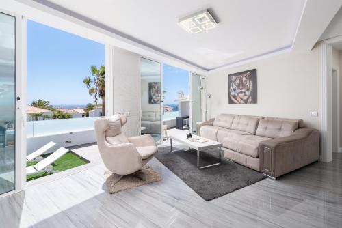 Complejo turístico Amarilla Golf Villa | Karat Villa Ocean Golf