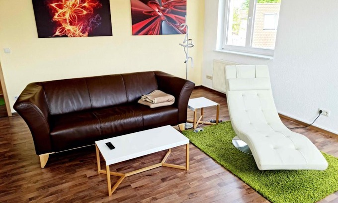 Brandenburg an der Havel Apartamento | KARINO helles Apartment über den Havel-Gärten auf der Dominsel