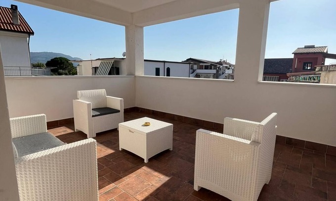 Santa Maria di Castellabate Casa | Karis Kairos