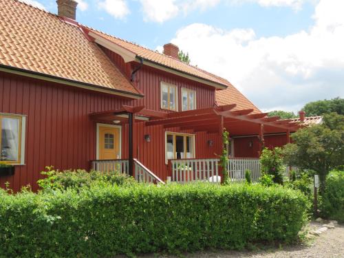 Tvaaker Cama Y Desayuno | Karlsberg Gård B&B