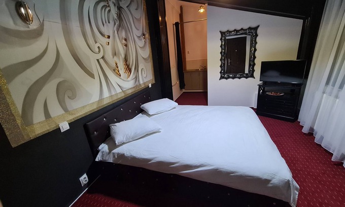 Bucharest Hotel | Karma caffe&rooms