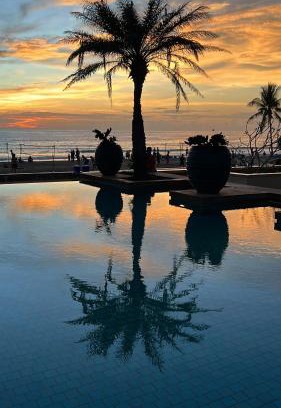 Karon Apartamento | Karon Beachfront Apartment 703