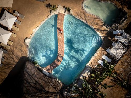 Maruleng Cabina | Karongwe- Shiduli Safari Lodge