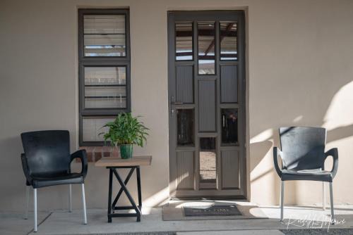 De Aar Casa | Karoo Stop Guesthouse