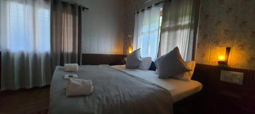 Nainital Complejo | Karthik Resorts, Jeolikote Nainital