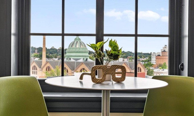 East Liberty Apartamento | Kasa Classic Studio Near Carnegie Museum of Art The Maverick