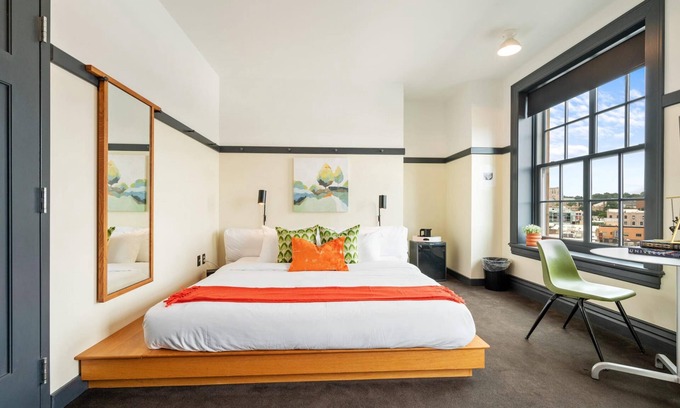East Liberty Apartamento | Kasa Unique Studio Explore Bakery Square The Maverick