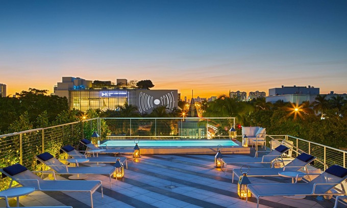 City Center Hotel | Kaskades Hotel South Beach