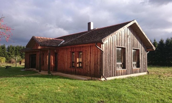 Toila Casa | Kasteheina kodu