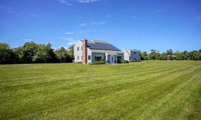 Katama Casa | Katama Beach House located on Historic Farm