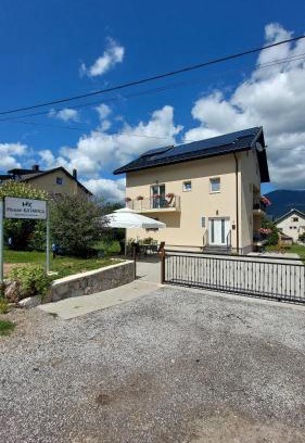 Korenica Apartamento | Katarica