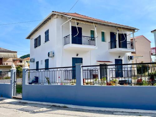 Yenion Apartamento | Katerina s House 1