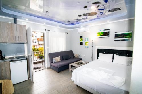 Kallikratia Apartamento | Katrine Seaside Rooms #PROPERTLY