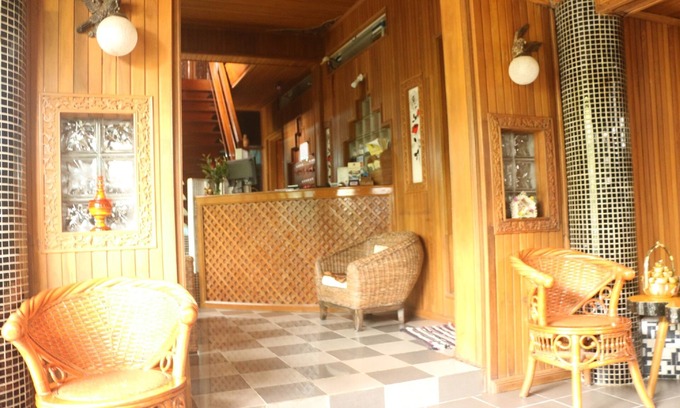 Bahan Hotel | Kaung Lay Inn