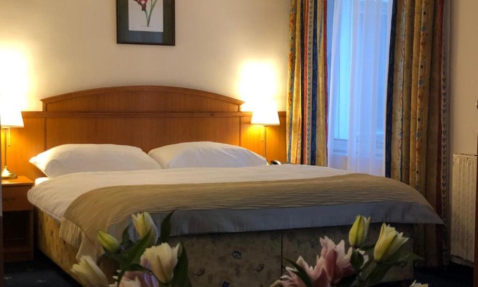 Kosire Hotel | Kavalir