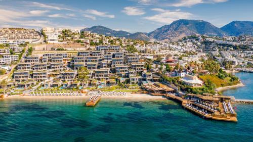Bodrum City Center Hotel | Kaya Palazzo Resort & Residences Le Chic Bodrum
