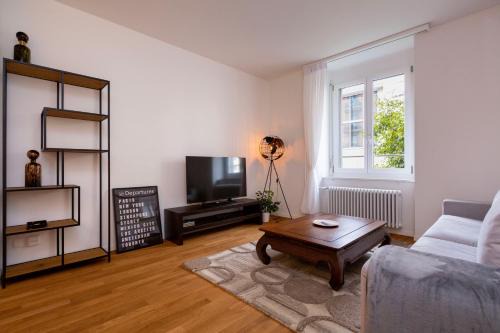 Werd Apartamento | KAYA Zurich Apartment 1A - Downtown 2BR Deluxe Apt