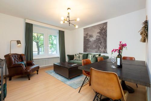 Werd Apartamento | KAYA Zurich Apartment RUBY - Downtown Deluxe 2BR Apt