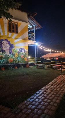 Chirayinkil Casa | Kayaltheeram Resort & Homestay