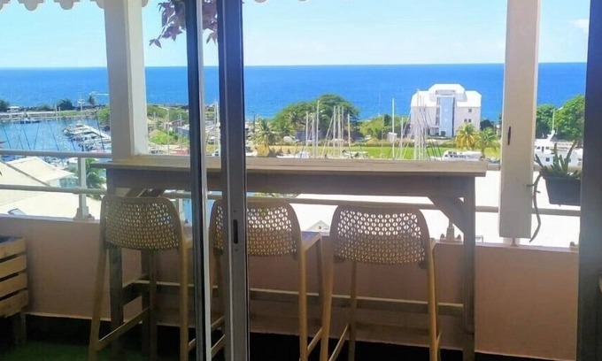 Riviere-Sens Apartamento | KAZ A SOLEY - Cozy Apartment 50m2 Terrace Sea View - Beach at 200m