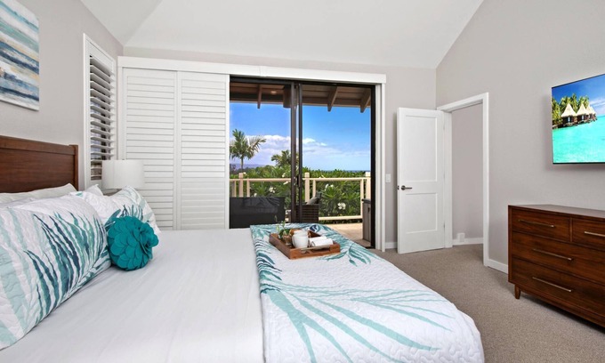 Wailea Condominio | KBM Resorts: Grand Champions GCH-42, Remodeled 2 Bd Villa in Heart of Wailea, Includes Rental Car!