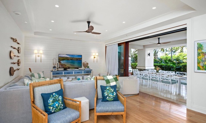 Montage Kapalua Bay Condominio | KBM Resorts| MON-2206 At Montage Kapalua Bay