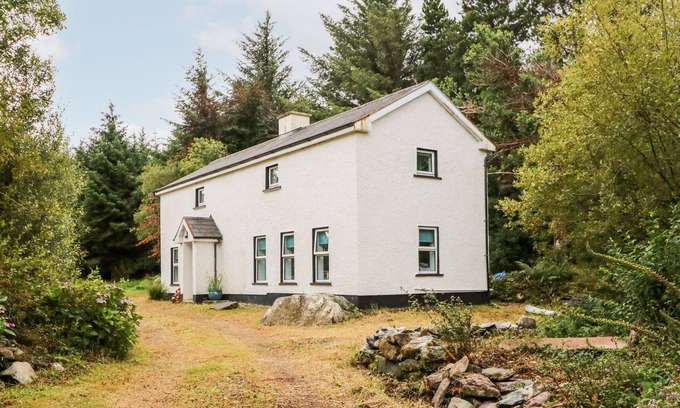 Glenbeigh Cabaña | KEALDUFF LOWER, family friendly in Glenbeigh, County Kerry