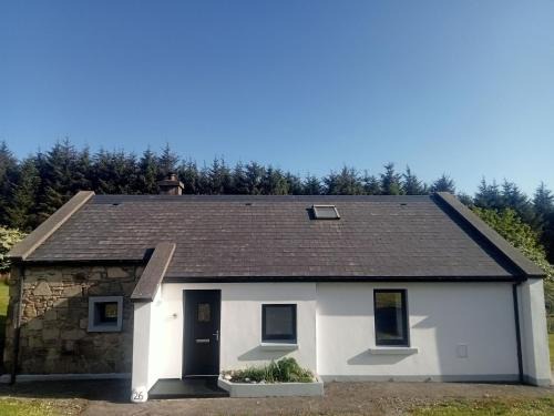 Achill Island Casa | Kearneys Cottage, Dugort, Achill Island, County Mayo - 3 Bedroom Sleeps 6