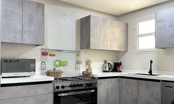 Qurtubah Apartamento | Kease Qurtubah A-15 Royal Design AX98