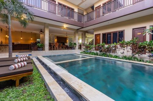 Batu Bolong Casa | Kecik Inn