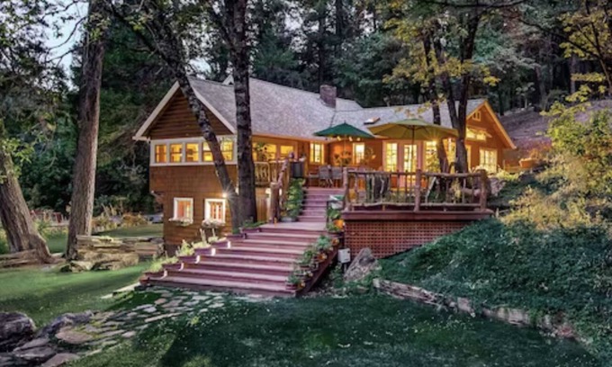 Keddie Casa | Keddie Wye House - Private Half Mile Trail and Swimming Hole