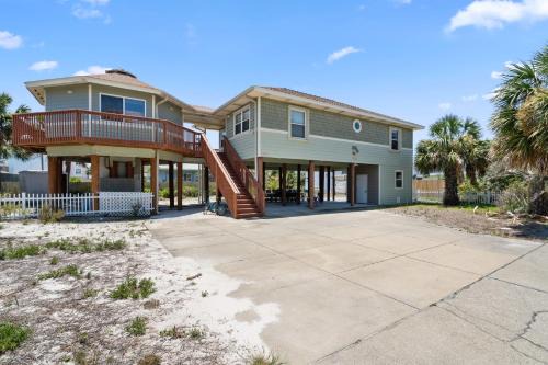 Villa Primera Casa | Keepin' It Reel Beach House