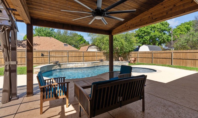 Keller Casa | Keller's Charm by Bear Creek Park - Pool, Fire Pit, 4BR
